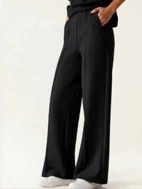 OGL Cozy Warm High Rise Straight Leg Pull-On Pants FuzzLuxe Black Medium
